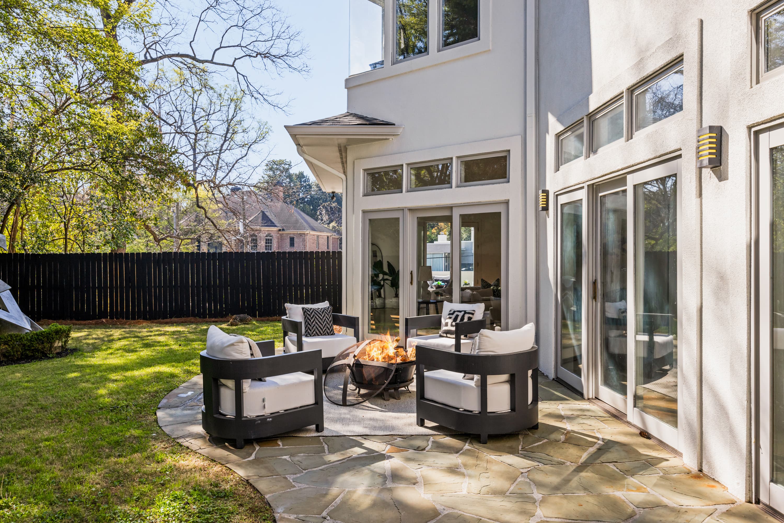Outdoor Features